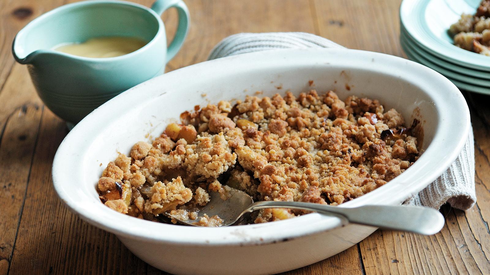 Om nom apple crumble!